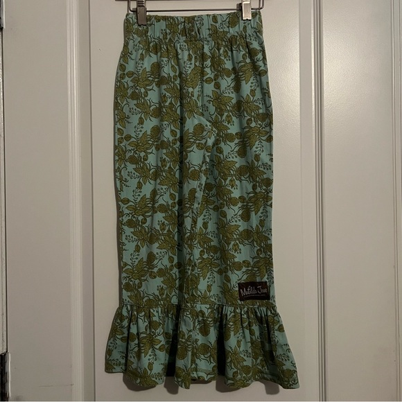 Matilda Jane Ruffle Pants Size 8 - Picture 1 of 6
